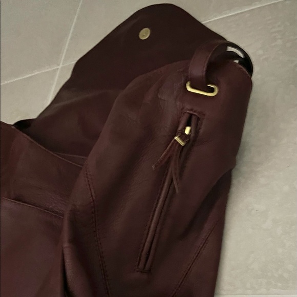 NWT - JEROME DREYFUSS “BOB” LEATHER HANDBAG (BURGUNDY) - Picture 4 of 14